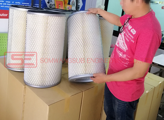 PA200-ไส้กรองสีฝุ่น size 210x270x490mm.